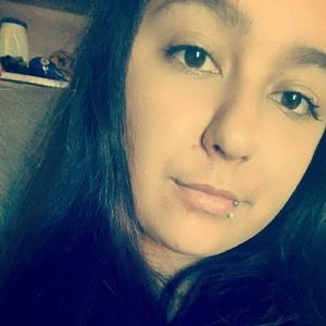 Meet your Posher, Marissa